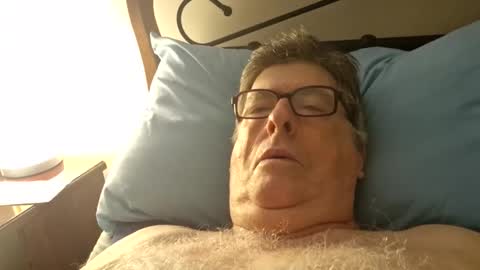 Desmon1958 online show from 04/18/26, 07:07