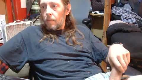 Snapshot of desolation2012 chatting on 06/22/26, 05:15 desolation2012 online show from 06/22/26, 05:15