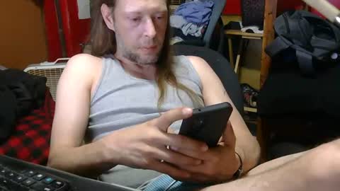 Snapshot of desolation2012 chatting on 07/08/26, 08:19 desolation2012 online show from 07/08/26, 08:19