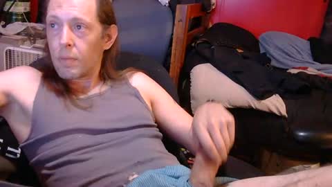Snapshot of desolation2012 chatting on 07/25/26, 05:38 desolation2012 online show from 07/25/26, 05:38