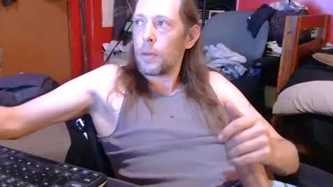 Snapshot of desolation2012 chatting on 08/07/26, 04:47 desolation2012 online show from 08/07/26, 04:47