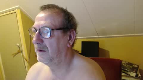 destelp online show from 12/03/25, 11:25