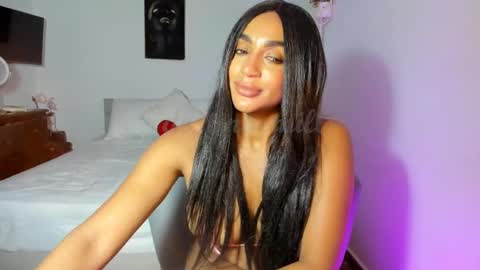 Destinne Mill online show from 02/20/25, 02:57