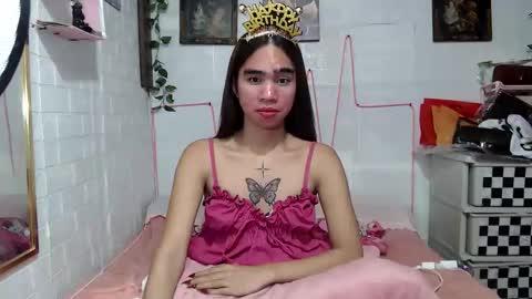 Snapshot of destinyrosexxx chatting on 09/09/25, 05:45 Chelsea online show from 09/09/25, 05:45