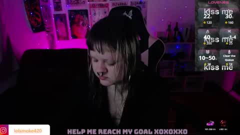 Snapshot of destroyall420 chatting on 04/26/26, 02:15 Lola Bdsm and fries online show from 04/26/26, 02:15
