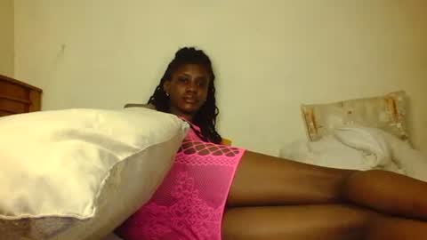 detlefmagadaline2021 online show from 02/17/26, 04:31