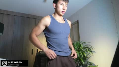 Snapshot of deus_belli chatting on 05/17/26, 10:28 Deus Belli online show from 05/17/26, 10:28