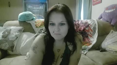 Snapshot of deviantnature8889 chatting on 09/20/25, 04:30 DeviantNature8889 online show from 09/20/25, 04:30