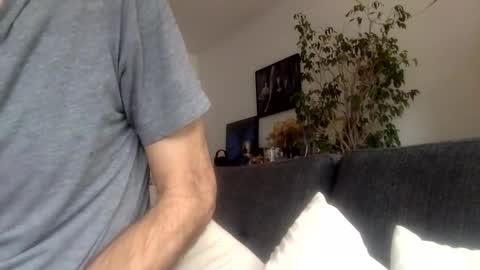 Snapshot of devil_dark_berlin chatting on 01/30/25, 09:57 ooo  Devil Dark  ooo online show from 01/30/25, 09:57