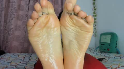 Johana online show from 12/18/24, 03:26