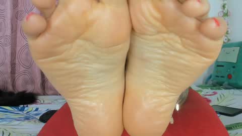 Johana online show from 02/05/25, 05:09