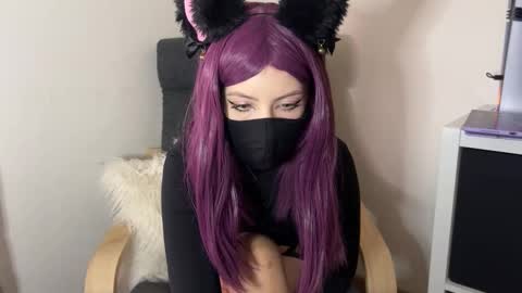 Devil online show from 11/13/25, 01:21