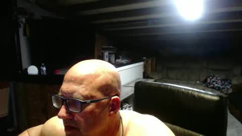 Donthate73 online show from 05/11/26, 01:44