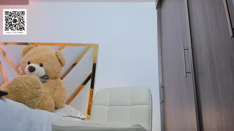 Devin Hunter online show from 11/02/25, 01:35