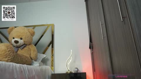 Devin Hunter online show from 11/29/25, 12:46