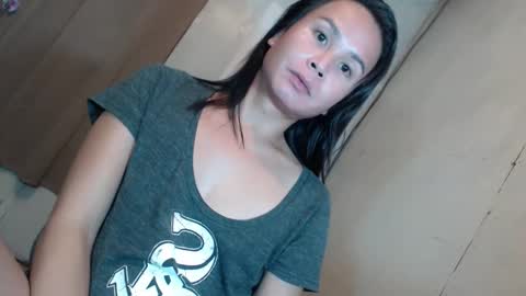 Snapshot of devine_g chatting on 02/09/25, 11:57 Igat online show from 02/09/25, 11:57