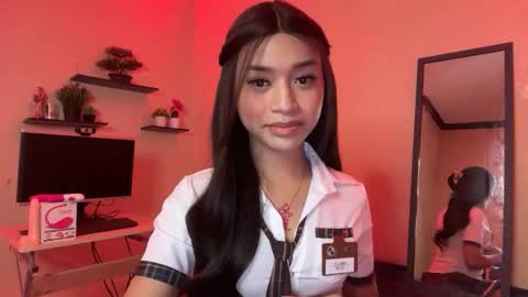 Devine Greyson online show from 09/20/25, 10:05