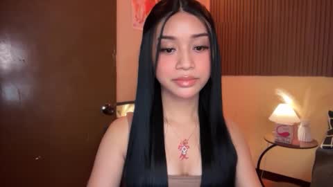 Devine Greyson online show from 11/17/25, 01:22