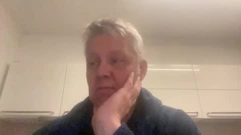 Devon online show from 12/19/25, 12:28