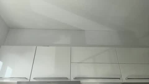 Devon online show from 04/27/26, 07:39