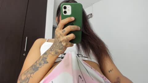 thumb up me please its important online show from 01/09/25, 05:55