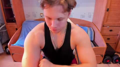 Snapshot of dexter_bennett chatting on 05/06/26, 03:28 Dexter online show from 05/06/26, 03:28