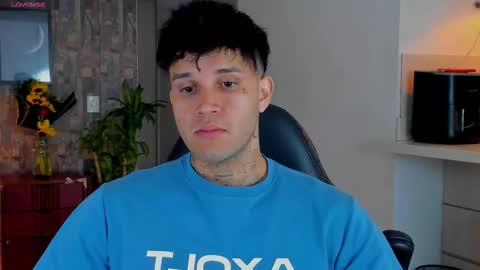 JULIAN online show from 02/15/26, 10:39