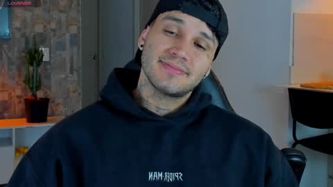 JULIAN online show from 03/27/26, 11:26