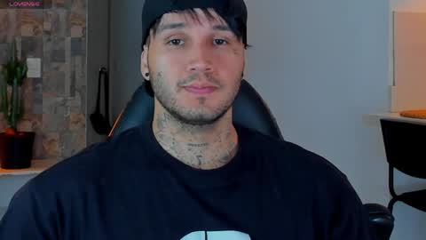 JULIAN online show from 03/31/26, 10:54