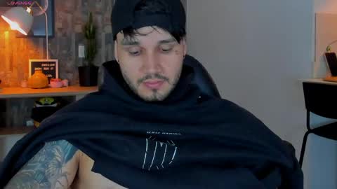 JULIAN online show from 04/26/26, 11:13