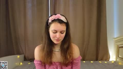 Kira online show from 02/27/26, 05:18