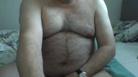 Snapshot of dgdgn chatting on 04/23/26, 11:42 dgdgn online show from 04/23/26, 11:42