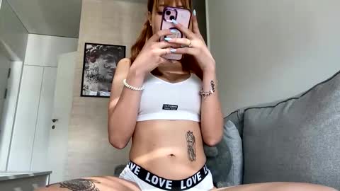 Dhalia online show from 02/17/26, 09:39