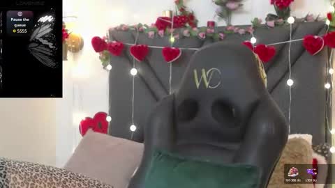 dharanisnisha online show from 03/03/26, 11:49