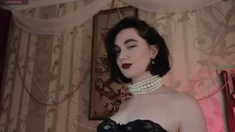 Snapshot of dia__diana chatting on 07/18/26, 12:20 Diana Di Honey online show from 07/18/26, 12:20