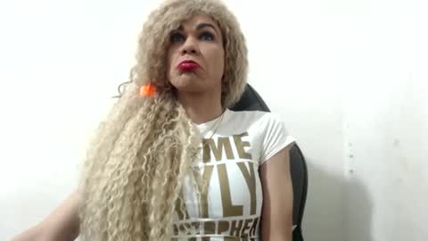 diabla_sexy22cm online show from 10/24/25, 08:00