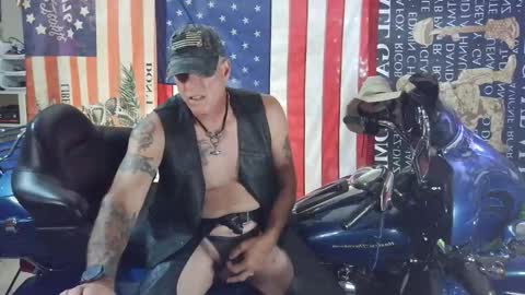 Yeti online show from 04/25/26, 08:50