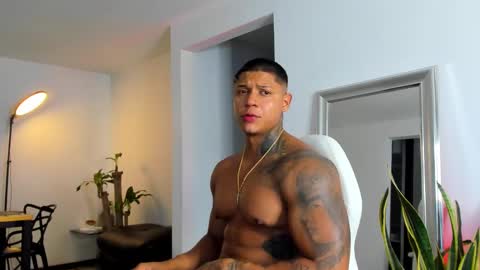 Diego online show from 02/05/25, 05:41