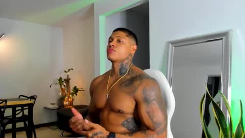 Diego online show from 02/12/25, 03:29