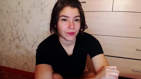 diamond is online show from 10/21/25, 07:14