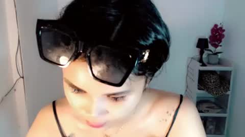 Snapshot of diamond_temptress chatting on 06/09/26, 09:32 diamond_temptress online show from 06/09/26, 09:32