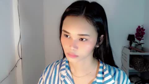 Snapshot of diamond_temptress chatting on 06/18/26, 10:41 diamond_temptress online show from 06/18/26, 10:41