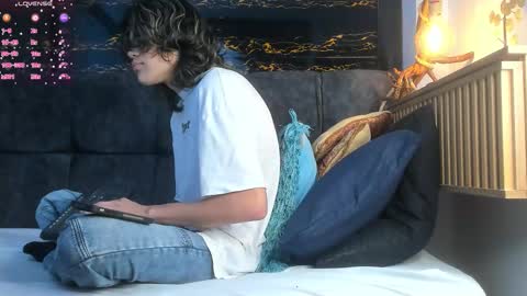 diamond_twink online show from 11/23/25, 03:50