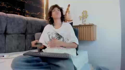 diamond_twink online show from 03/14/26, 02:00