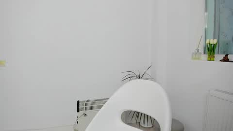 diamondkay_ online show from 05/09/26, 08:08