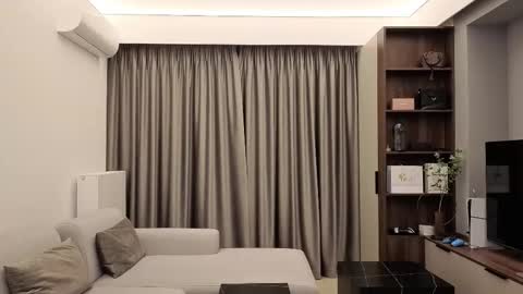 Iris online show from 03/09/26, 08:24