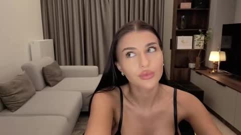 Iris online show from 03/26/26, 08:47