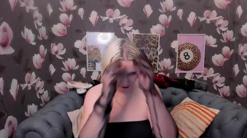 Di online show from 04/15/26, 10:55