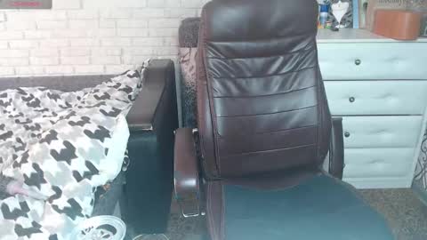 Snapshot of diana_li_ chatting on 02/25/25, 10:15 Diana li online show from 02/25/25, 10:15