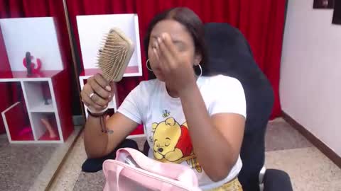 Diana Reine online show from 09/12/25, 10:15